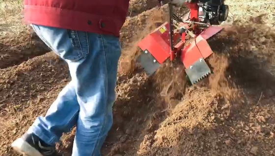 ディーゼルパワータイプとギアトランスミッションの手動栽培機