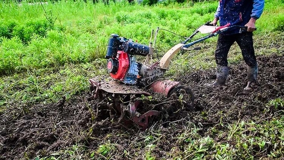 4KW 高安全レベル 多機能農業機械 ガソリンエンジン 4WD 170f ミニティラー